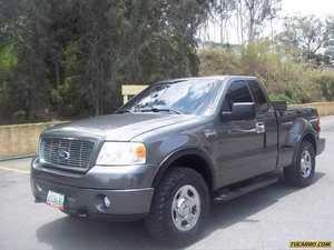 Ford F-150 XLT - Automatico