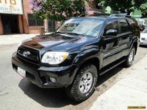 Toyota 4Runner Limited V6 4x4 - Automatico