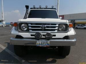 Toyota Macho