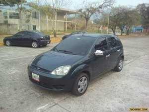 Ford Fiesta Power / Max - Automatico