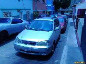 Kia Carens EX - Sincronico