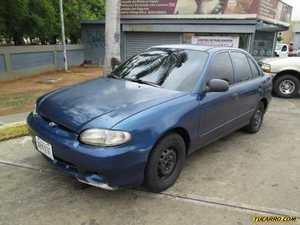 Hyundai Accent LS - Sincronico