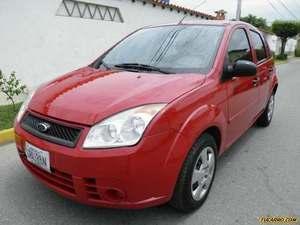 Ford Fiesta Power / Max - Automatico