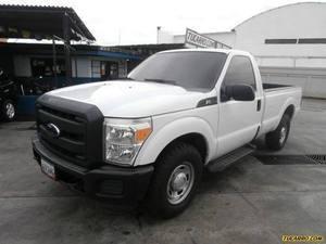 Ford F-250 Cabina Regular XL - Automatico