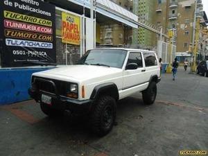 Jeep Cherokee Renegado 4X4 /VK6 - Sincronico