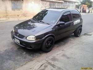 Chevrolet Corsa HB 2P A/A - Sincronico