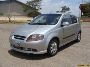 Chevrolet Aveo HB LT 2P - Automatico