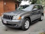 Jeep Grand Cherokee Laredo 4x4 - Automatico