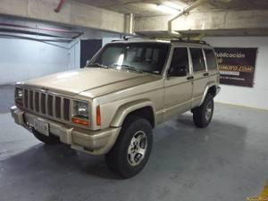 Jeep Cherokee Country Básica (74B/74F) - Automatico