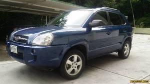 Hyundai Tucson GL - Secuencial